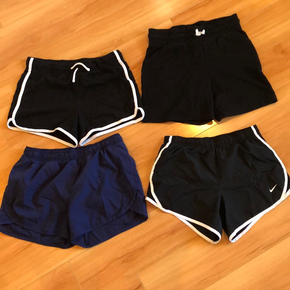 Bundle girl size L and XL active shorts